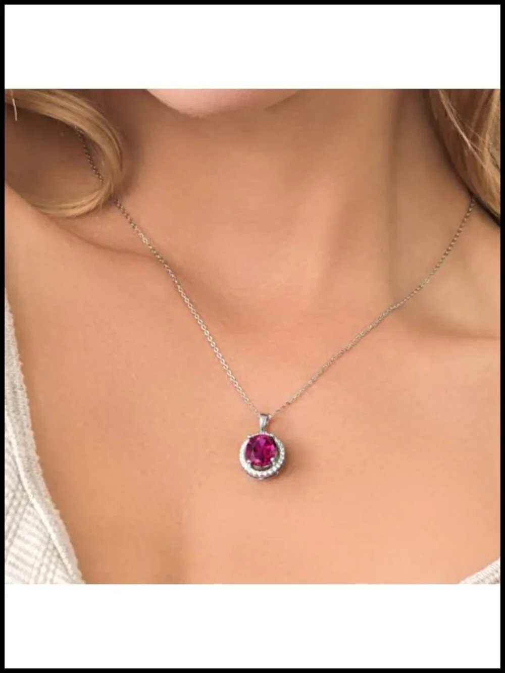 N/A stunning pendant